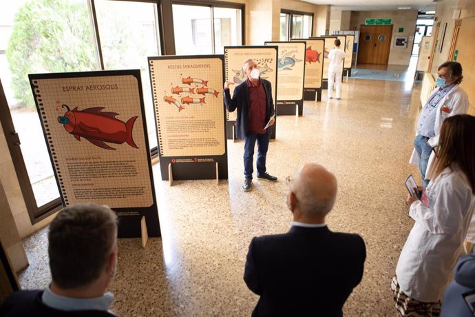 Inaguración de la exposición 'Los otros peces del río' en el Hospital Reina Sofía de Tudela