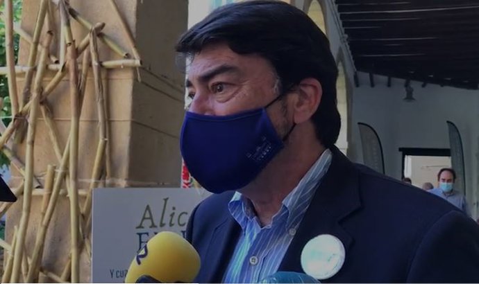 El alcalde de Alicante, Luis Barcala