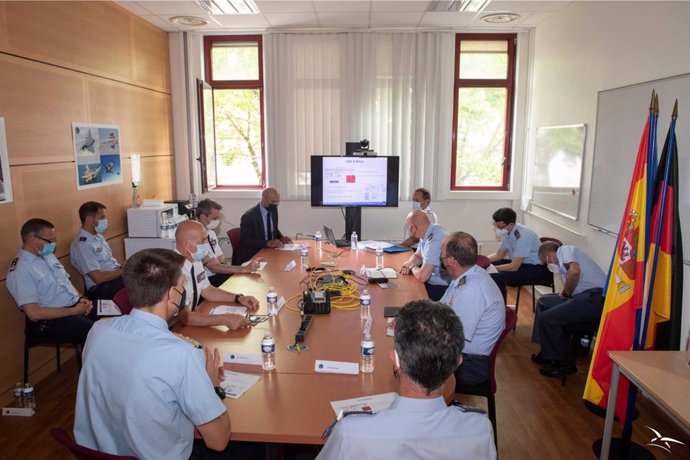 Reunión de los Jefes de Estado Mayor del Aire francés, alemán y español.