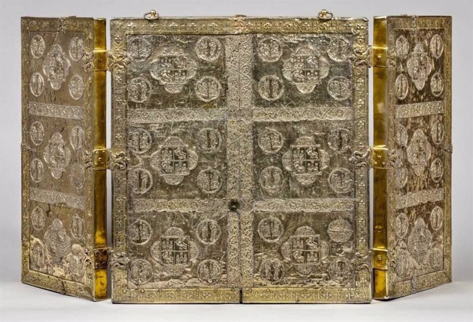 Tríptico relicario de las Tablas Alfonsíes perteneciente al tesoro de la Catedral