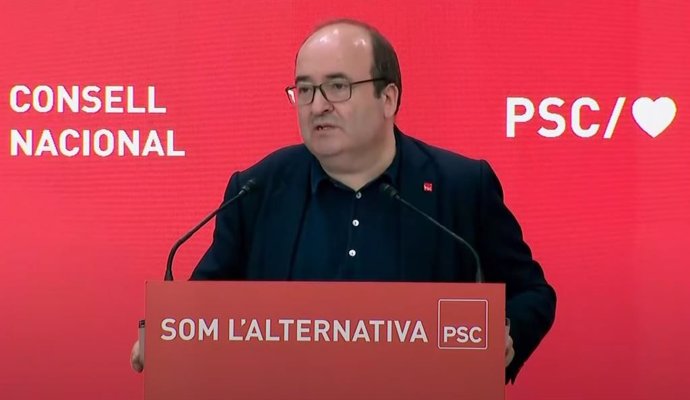 El ministre de Política Territorial i Funció Pública i primer secretari del PSC, Miquel Iceta, durant la seva intervenció en el Consell Nacional del partit.