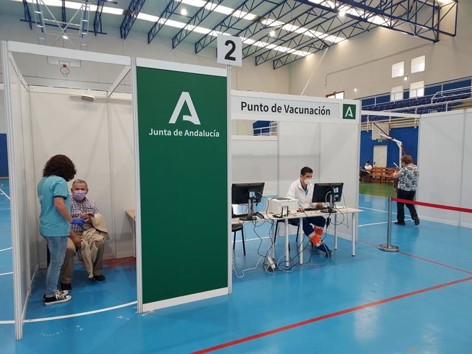 Nuevo punto de vacunación en Villamartín.