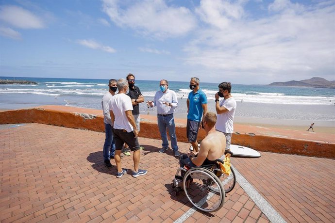 Las Palmas de Gran Canaria, opta en 2021 a convertirse en Reserva Mundial de Surfing