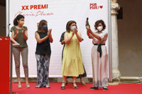 Calvo recibe el XX Premio Maria Plaza de Socialistas de Mallorca recordando a las víctimas de violencia machista