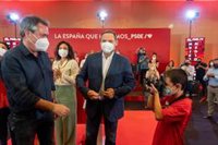 Espadas se reúne con Moreno el jueves y arranca la nueva estrategia parlamentaria y de equipos provinciales