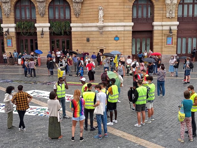 Concentración en Bilbao por el Día Mundial de las Personas Refugiadas