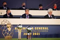 Laporta: "Cerramos una etapa con demasiadas sombras y hechos que mancharon el escudo"
