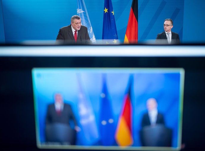 Archivo - 18 March 2021, Berlin: UN Special Envoy for Libya Jan Kubis (L) speaks during a joint press conference with German Foreign Minister Heiko Maas (R), after their meeting at the Federal Foreign Office. Photo: Kay Nietfeld/dpa-Pool/dpa
