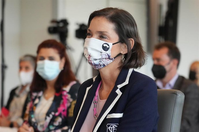 La ministra de Industria, Comercio y Turismo, María Reyes Maroto, en un acto en Bilbao