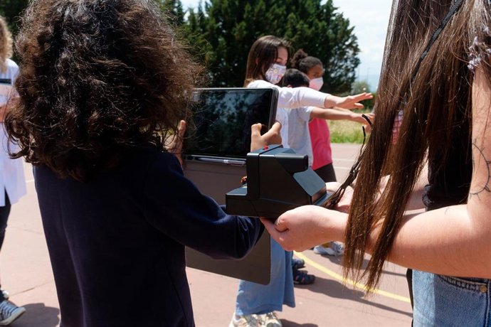 El CEIP San Pío X acoge la Exposición Fotográfica RastreArt Covid, fruto de un proyecto de innovación educativa de la Universidad de La Rioja