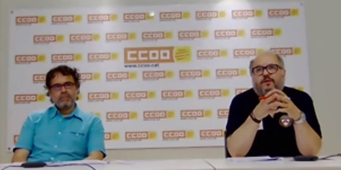El secretario de políticas públicas de CC.OO. De Catalunya, Manel Fages, y el coordinador del área pública, Manuel Pulido, en una rueda de prensa telemática