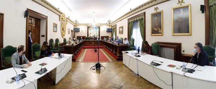 Archivo - Pleno del Ayuntamiento de Pamplona