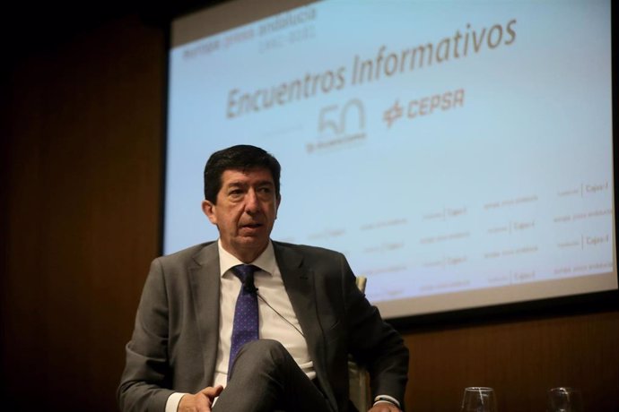 El vicepresidente de la Junta y consejero de Turismo, Regeneración, Justicia y Administración Local, Juan Marín, en una foto de archivo en un encuentro informativo de Europa Press.