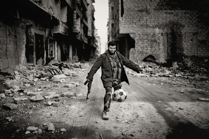 Archivo - Imagen de Alepo dentro de la exposición Creadores de conciencia, en San Sebastián