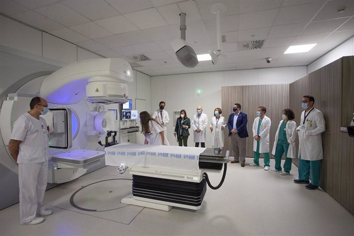 El servicio de Oncología Radioterápica realiza con éxito los primeros procedimientos para tratar un tumor cerebral