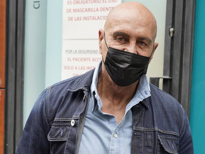 Kiko Matamoros, a su llegada a su clínica estética de confianzae