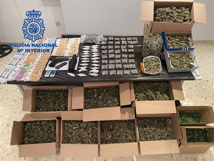 Material intervenido en Alzira