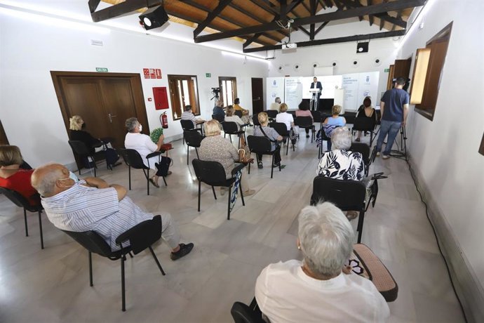 Acto de clausura del Aula de la Experiencia