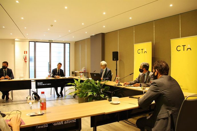 El comité ejecutivo de la Corporación Tecnológica de Andalucía en la reunión presencial de este martes
