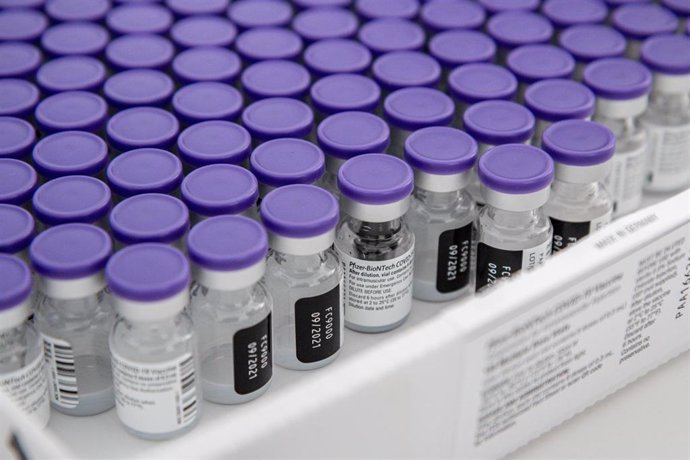 16 June 2021, Turkey, Ankara: Vials of Pfizer-BioNtech COVID-19 vaccine can be seen at a vaccination clinic. Photo: Tunahan Turhan/SOPA Images via ZUMA Wire/dpa