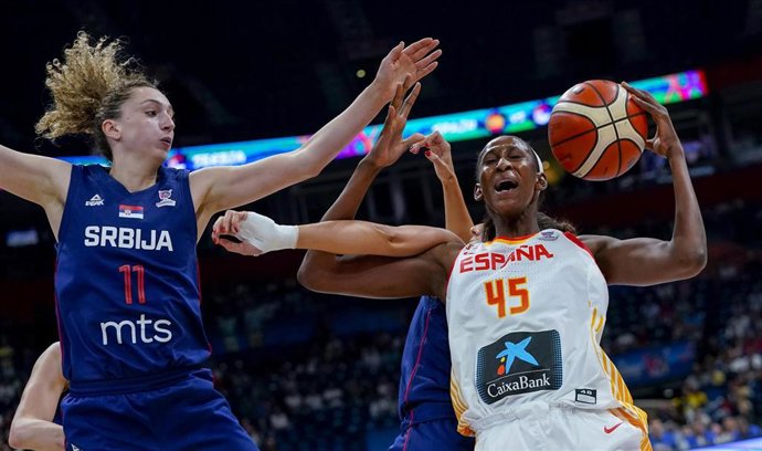 Archivo - Ndour en el España - Serbia de 2019