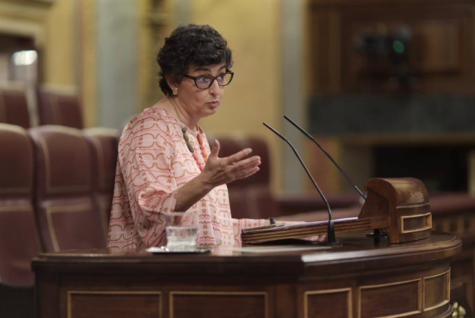 La ministra de Asuntos Exteriores, Unión Europea y Cooperación, Arancha González Laya, interviene en una sesión de control al Gobierno, a 16 de junio de 2021, en el Congreso de los Diputados, Madrid, (España). Esta sesión está marcada nuevamente por los