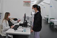 Sanidad registra una media diaria de 15 nuevas hospitalizaciones por covid frente a las 423 de enero