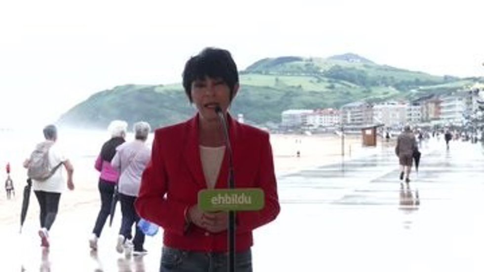 La portavoz de EH Bildu Maddalen Iriarte en Zarautz