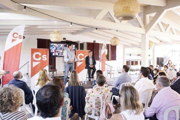 El coordinador de Cs Andalucía, Juan Marín, en un acto de partido en Huelva