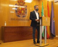 El alcalde de Jaén cree que el gobierno local no peligra y espera "acuerdos puntuales" con grupos en temas importantes