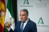 Bendodo: La "mejor lucha" contra las nuevas variantes es aumentar la vacunación y la inmunización