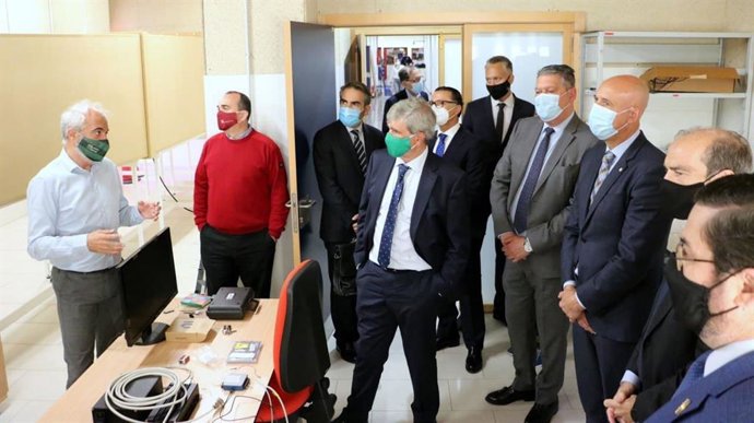 El Alcalde De León, José Antonio Diez, -Entre Otras Autoridades- Durante Su Visita A Inta.