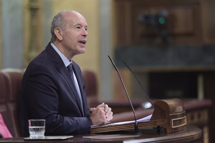 El ministro de Justicia, Juan Carlos Campo, interviene en una sesión de control al Gobierno en el Congreso de los Diputados, a 23 de junio de 2021, en Madrid, (España). 