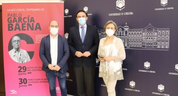 El rector de la UCO, José Carlos Gómez Villamandos, en la presentación de los actos por el centerario de Pablo García Baena.