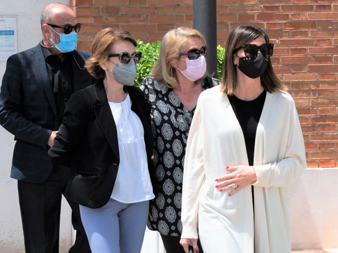 La familia de Mila ha despedido a la periodista en una ceremonia íntima