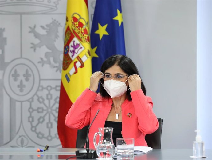 La ministra de Sanidad, Carolina Darias, comparece en rueda de prensa posterior al Consejo de Ministros extraordinario en Moncloa, a 24 de junio de 2021, en Madrid (España). El Consejo de Ministros extraordinario de este jueves ha aprobado la eliminació