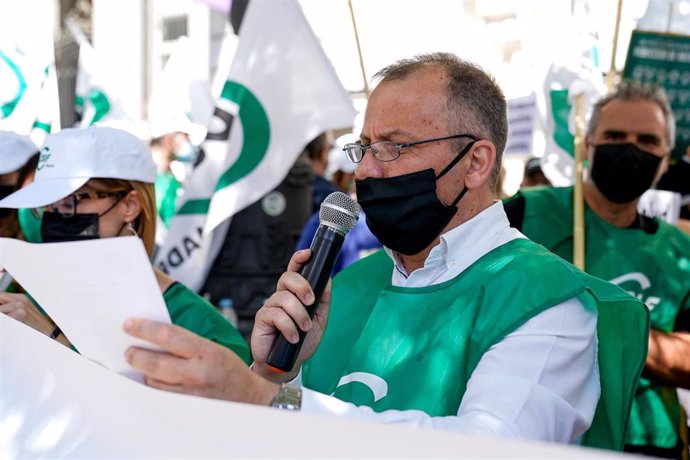 El presidente de Educación de CSIF, Mario Gutiérrez.