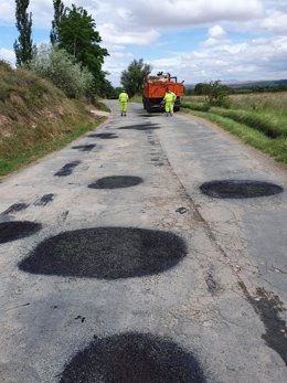 Reparaciones en la carretera de Murillo de Calahorra