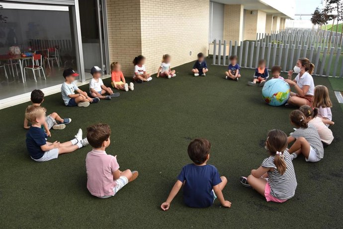 Participantes del 'Summer Camp' del CEU Andalucía en una foto de archivo.
