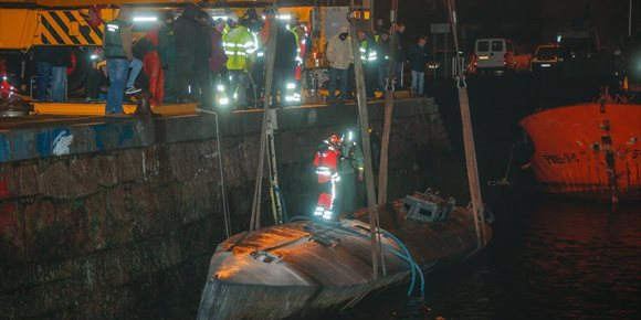 1. Calparsoro dirigirá una serie para Amazon inspirada en el narcosubmarino capturado en Galicia