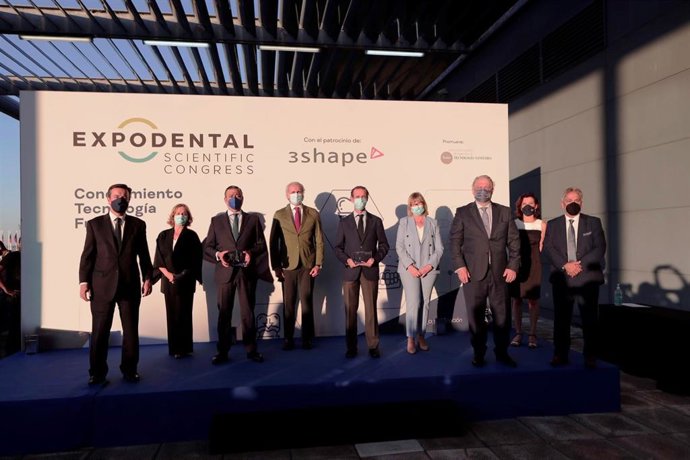 Primer congreso multidisciplinar y científico Expodental Scientific Congress