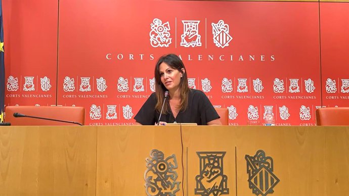 Beatriz Gascó (PP) en roda de premsa