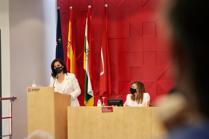 Presidenta Consejo Social UR