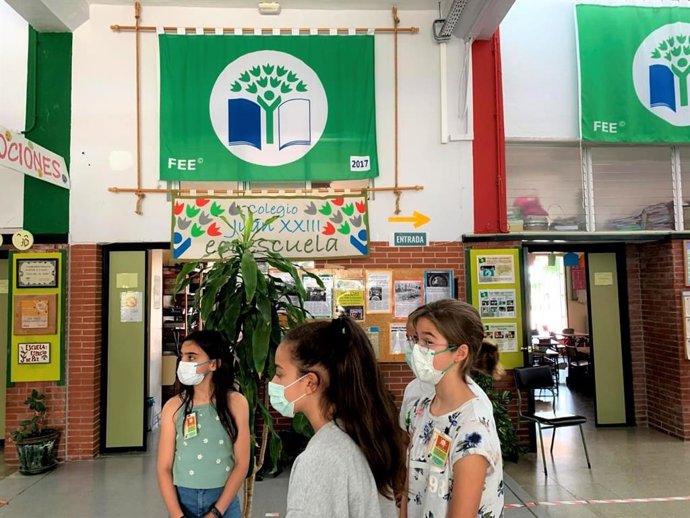 23 Centros Reciben La Bandera Verde Ecoescuela Por Su Compromiso Con La Educación Ambiental