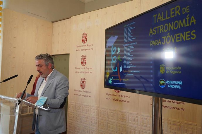 El diputado de Cultura, Juventud y Deportes, José María Bravo.