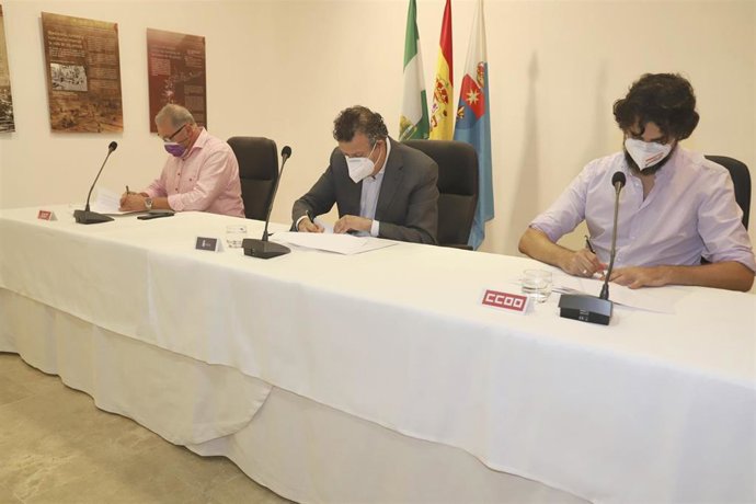 Ayuntamiento de La Rinconada y sindicatos firman un acuerdo