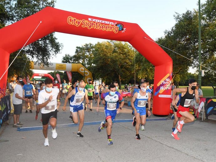 Sevilla acoge la VI edición de la Nocturna del Alamillo con 500 corredores