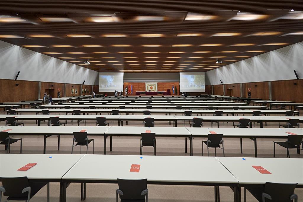 Concedidas 3.439 becas universitarias para el curso 2020-2021 - Vimarsana News