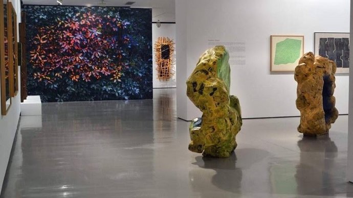 Últimos Días De La Exposición De Agustín Ibarrola En Sala Rekalde