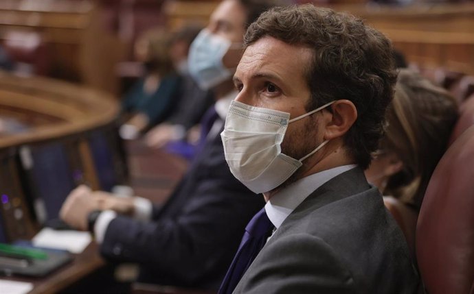 El líder del PP, Pablo Casado, en una sesión de control al Gobierno en el Congreso de los Diputados, a 23 de junio de 2021, en Madrid, (España). 